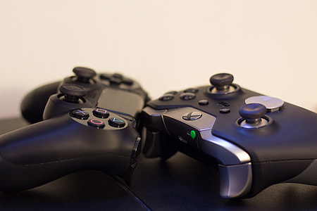 PS4 XBOX